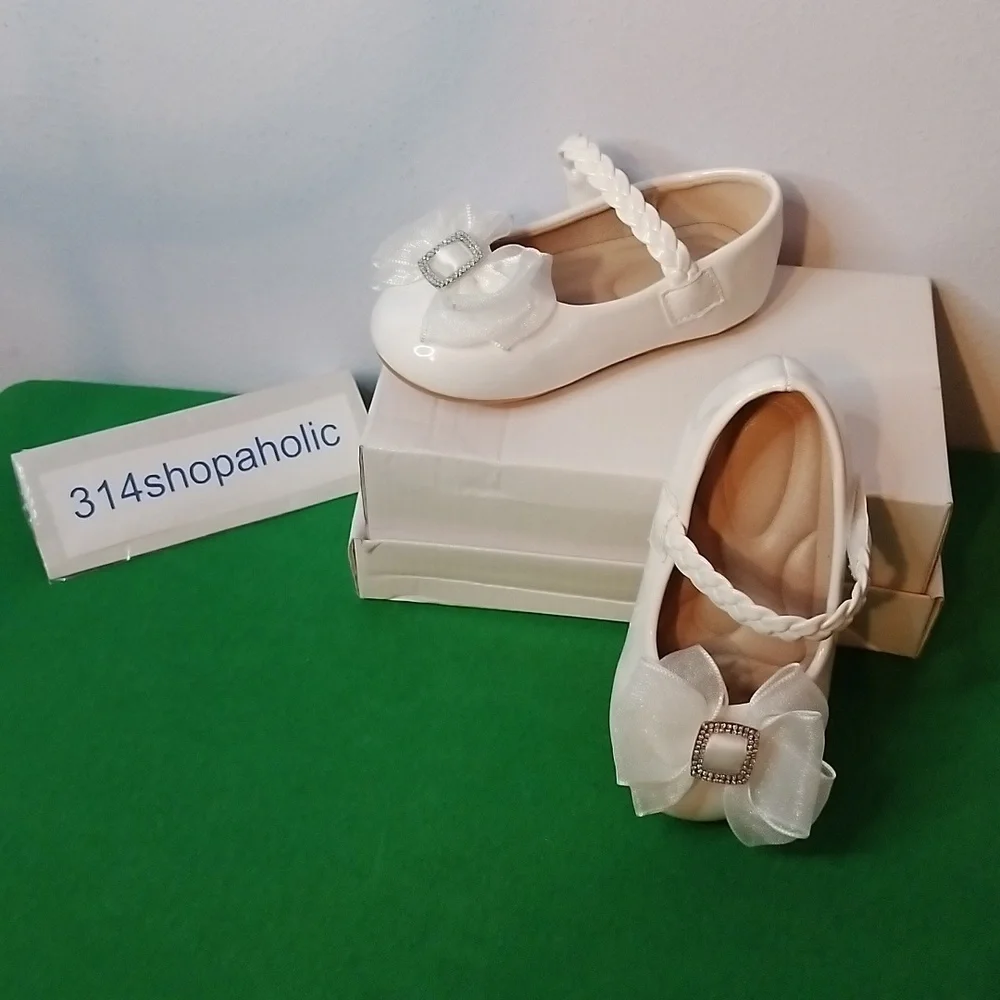 Toddler Girls White Patent Leather Shoes With Bow